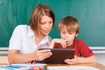 Action Knowledge: What Do Exemplary Teachers’ Do When They Integrate Technology?