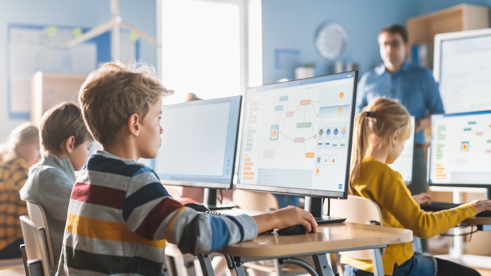 Lumify Work Partners with AI CERTs™ to Bring Cutting-Edge AI ...